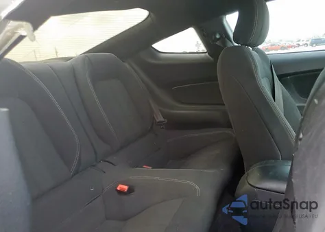 2018 Ford Mustang z USA, uszkodzony, nr VIN 1FA6P8TH3J5122822